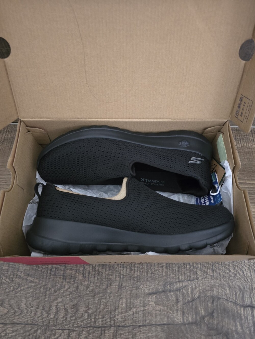 Skechers Women Go Walk Joy 8 - Aurora Slip On Comfort Athletic Sneaker Shoes